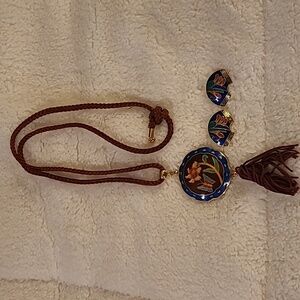 Necklace with SNAP matching earrings